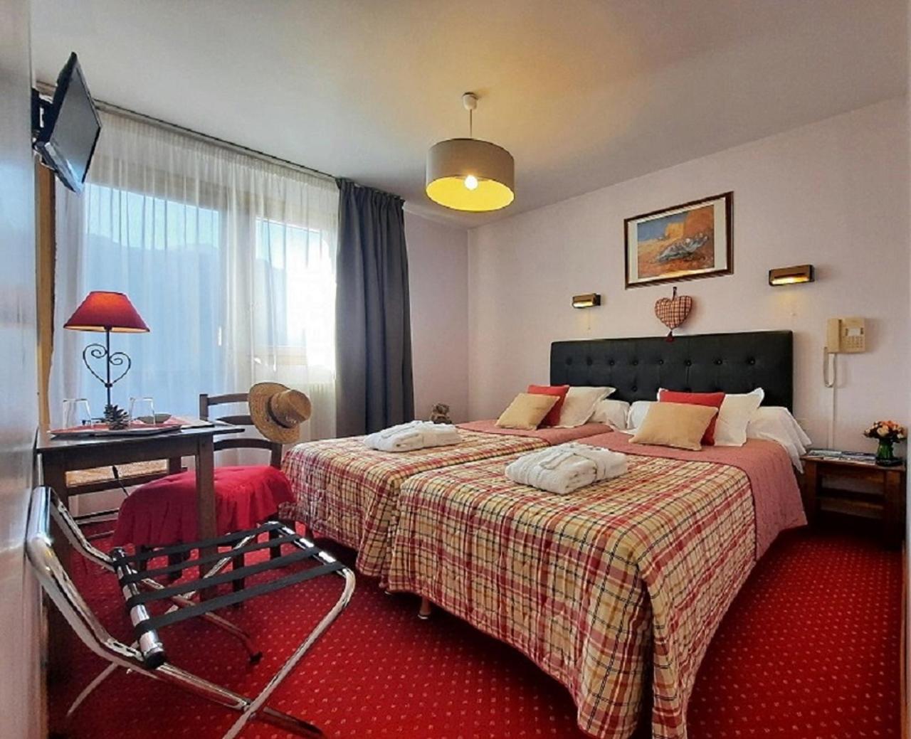 Hotel Les Triolets Chatel Luaran gambar